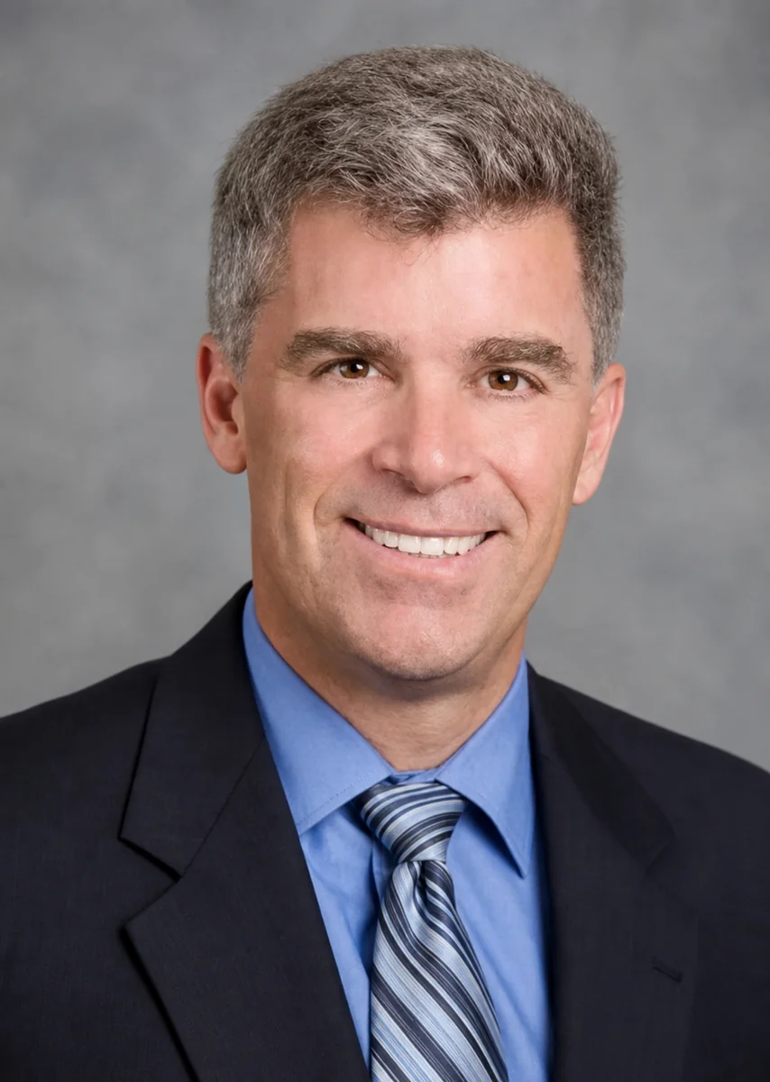 Marvin J. Straus, Equity Partner